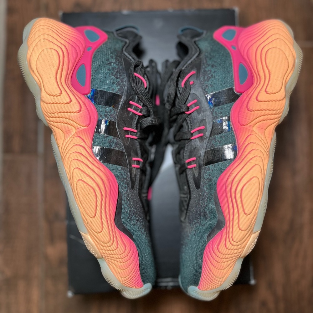 Adidas Trae Young 3 Artic Night Acid Orange